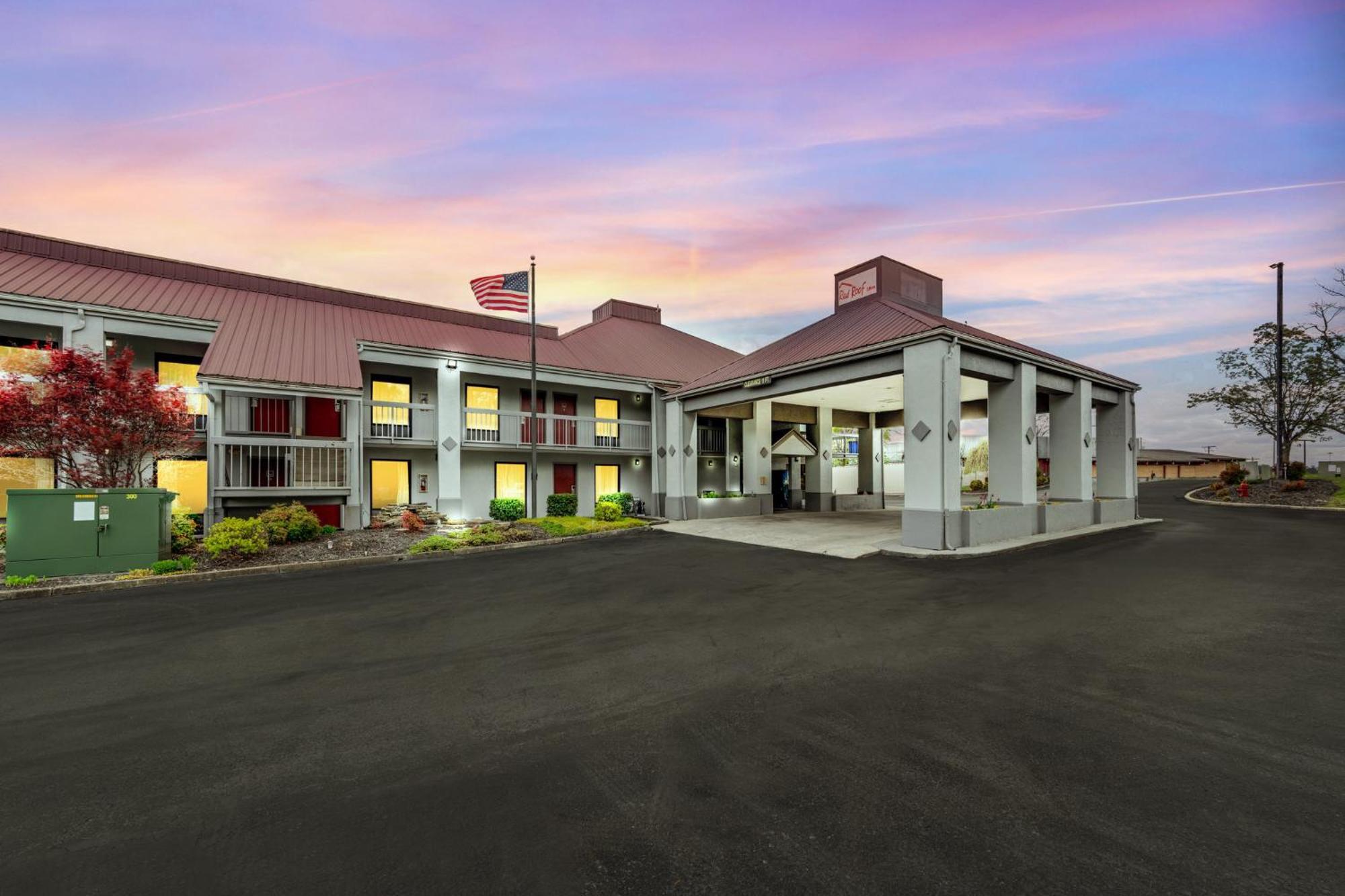 Red Roof Inn Kingsport Bagian luar foto